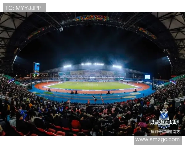 新生代足球巨星闪耀绿茵场带动全球球迷热潮引爆体育话题